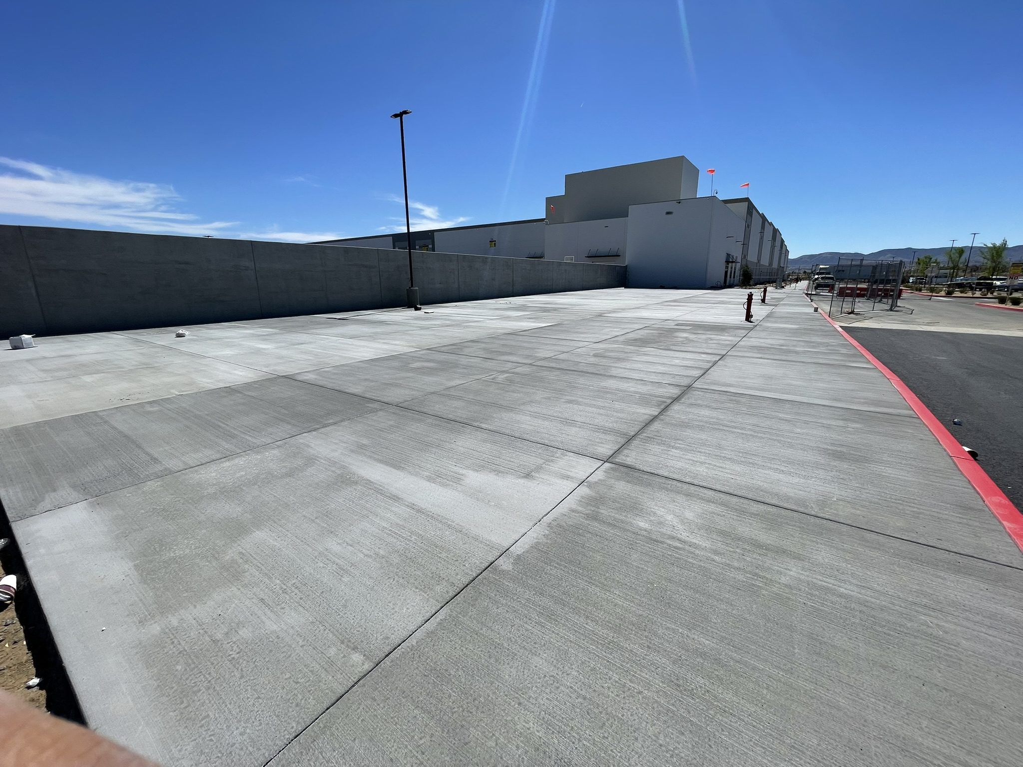 A parking lot with no one on it
